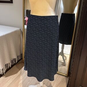 LOFT Petite Navy and White Print Skirt